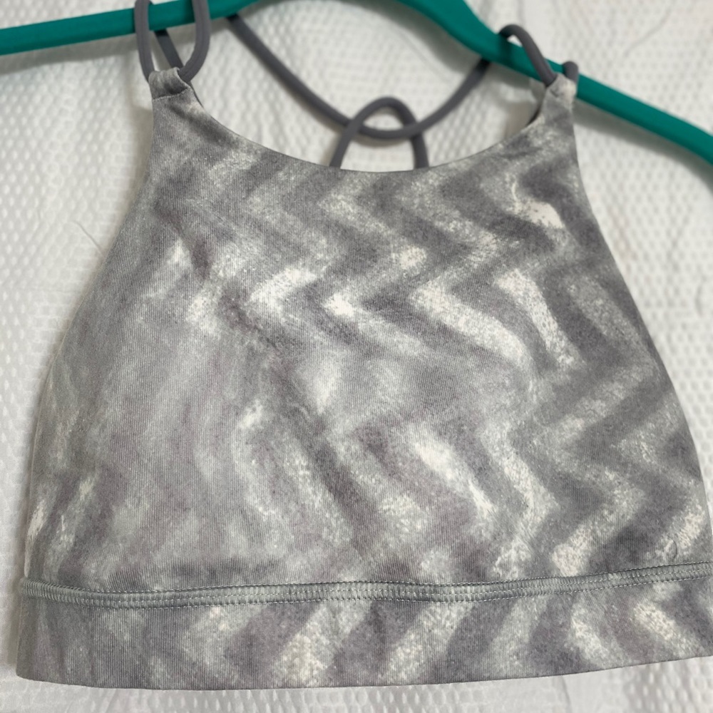 EUC* LULULEMON HIGHNECK BRA